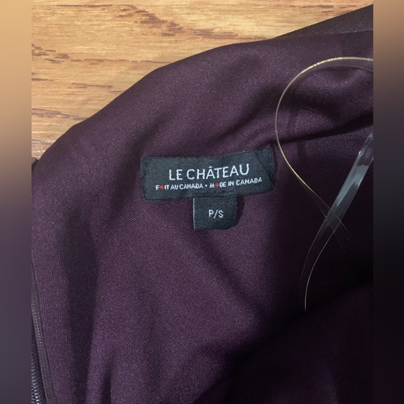 Le Chateau Formal Dress - Picture 2 of 2